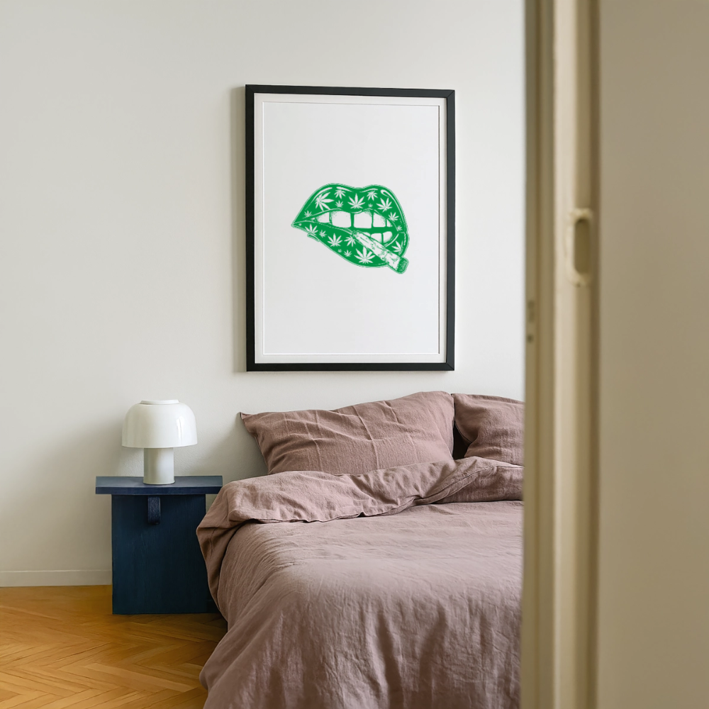 High Kiss Gerahmtes Poster (49 × 69 cm) - Schwarz