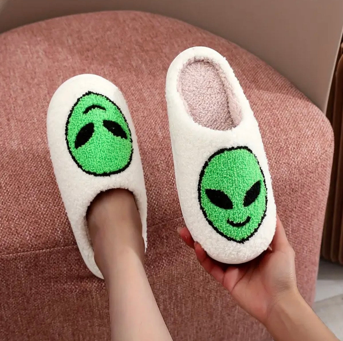 Alien Pantoffel
