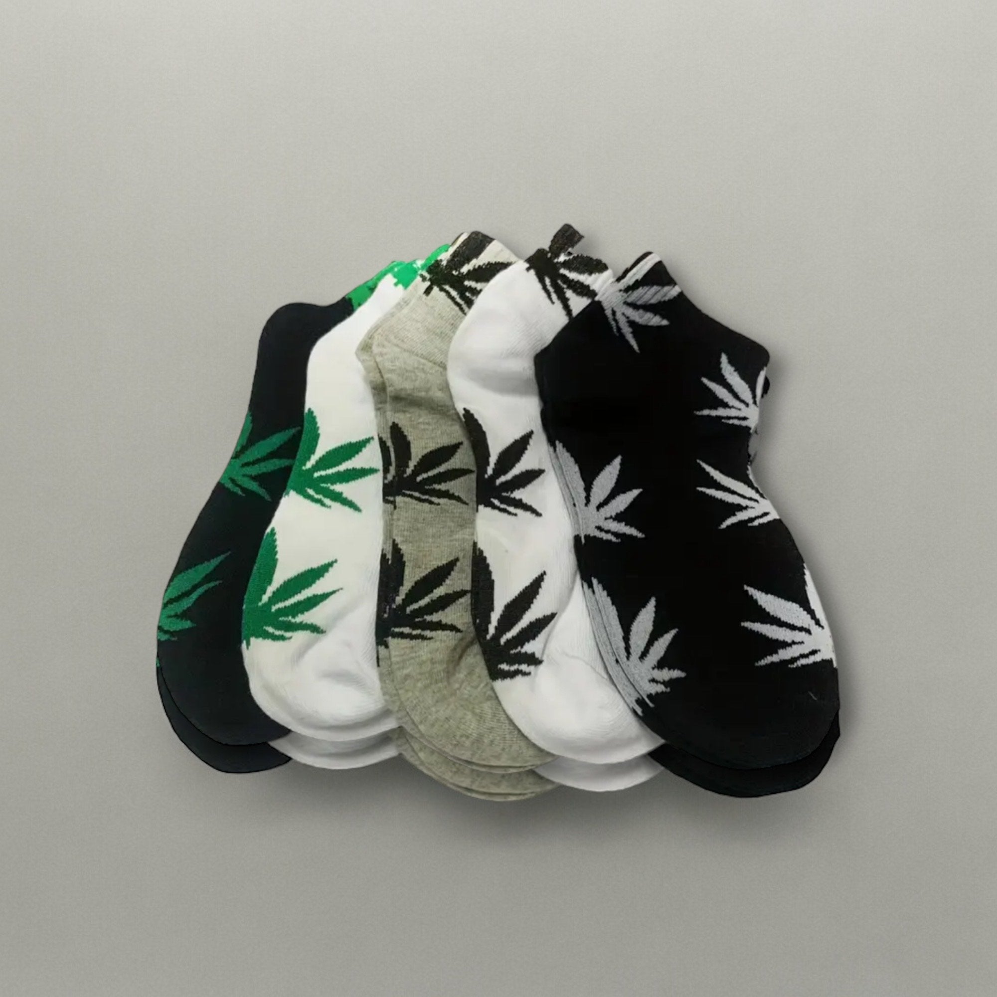 Cannabis Blätter Socken